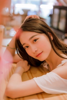 作为恶役大小姐就该养魔王